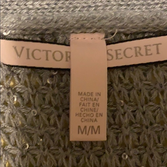 Victoria Secret Robe - Picture 2 of 3